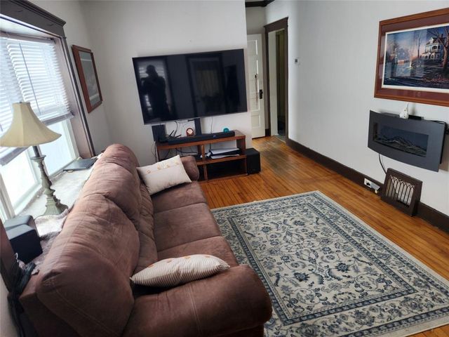 2124 8th Street, Eau Claire, WI 54703