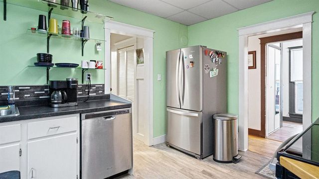 2124 8th Street, Eau Claire, WI 54703