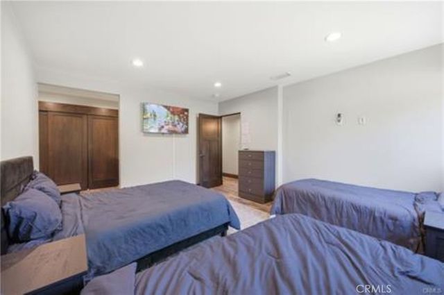 5237 Topanga Canyon, Woodland Hills, CA 91364