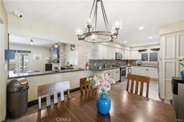 5237 Topanga Canyon, Woodland Hills, CA 91364