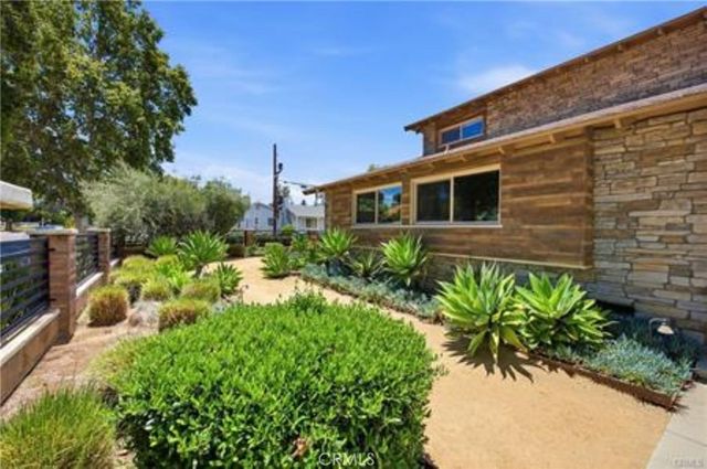 5237 Topanga Canyon, Woodland Hills, CA 91364