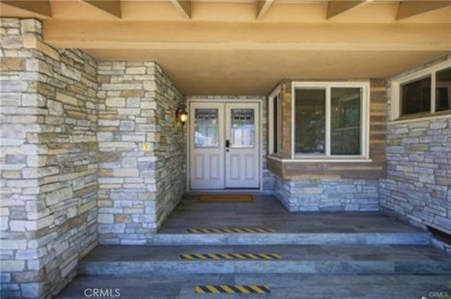 5237 Topanga Canyon, Woodland Hills, CA 91364