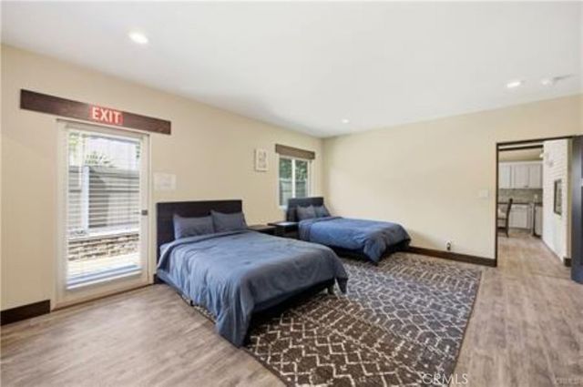 5237 Topanga Canyon, Woodland Hills, CA 91364