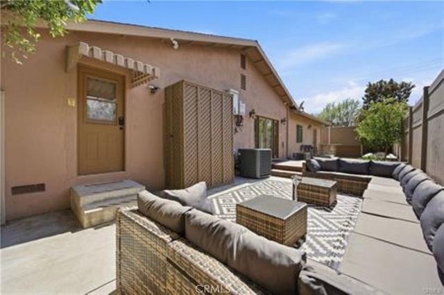 5237 Topanga Canyon, Woodland Hills, CA 91364