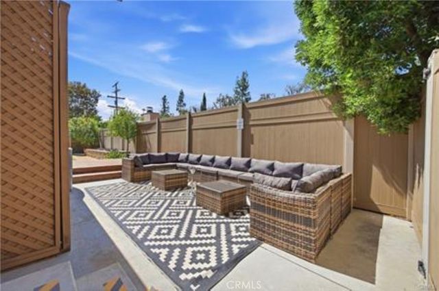 5237 Topanga Canyon, Woodland Hills, CA 91364