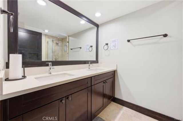 5237 Topanga Canyon, Woodland Hills, CA 91364