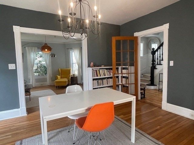 76 Beacon St, Lowell, MA 01850