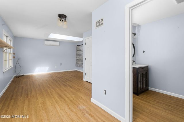 93 Elton Avenue, Hamilton, NJ 08620