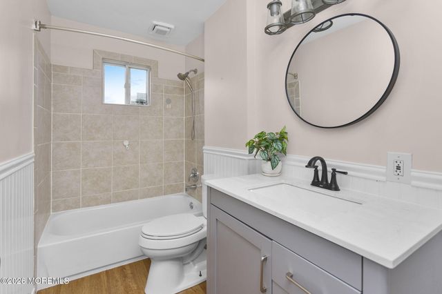 93 Elton Avenue, Hamilton, NJ 08620
