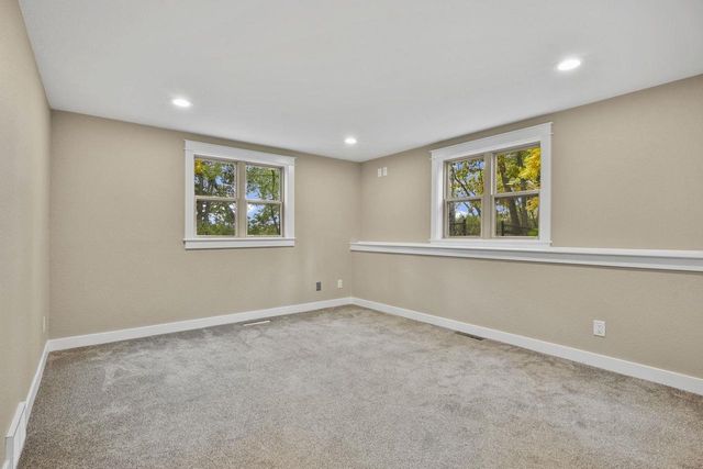 2945 Wyndwood Way, Sun Prairie, WI 53590