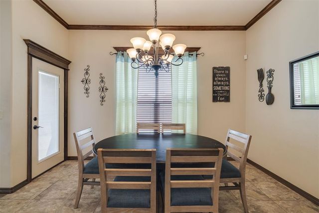 2816 Morgan Trace Road, Yukon, OK 73099