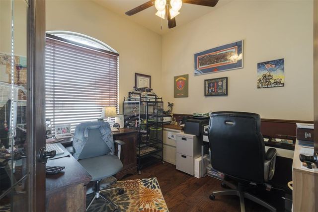 2816 Morgan Trace Road, Yukon, OK 73099