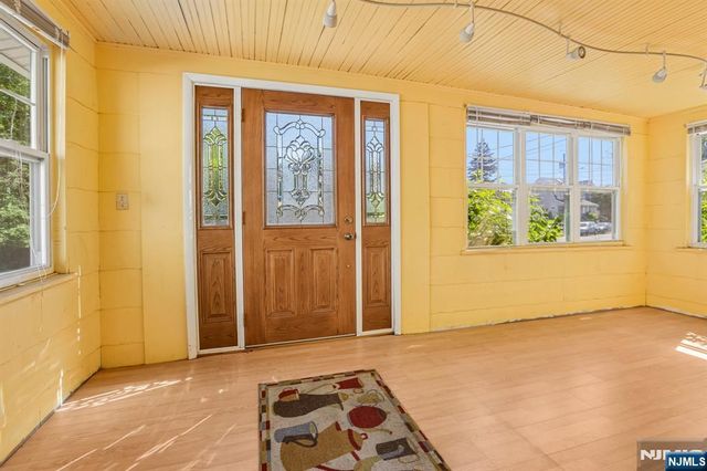 38 Sunnyside Avenue, Dumont, NJ 07628