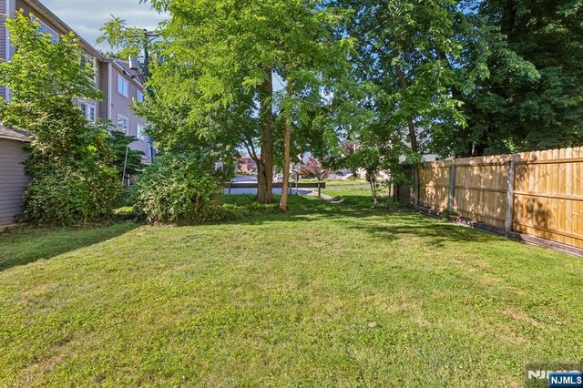 38 Sunnyside Avenue, Dumont, NJ 07628