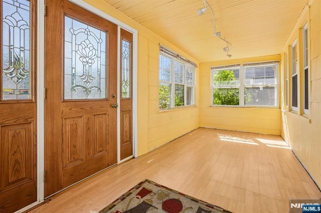 38 Sunnyside Avenue, Dumont, NJ 07628