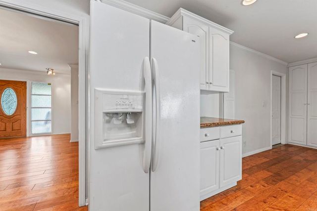 151 E Palm Lane Drive, Redlands, CA 92373