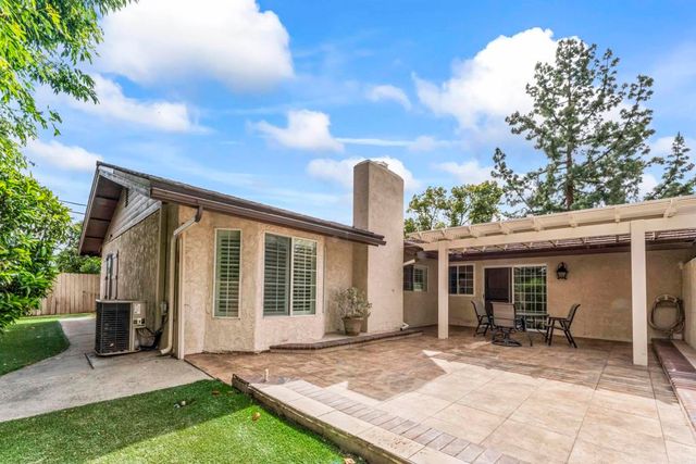 151 E Palm Lane Drive, Redlands, CA 92373