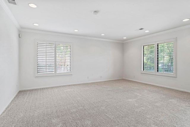 151 E Palm Lane Drive, Redlands, CA 92373