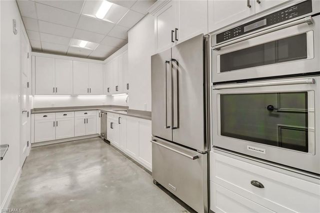 1115 Central AVE # 340, Naples, FL 34102