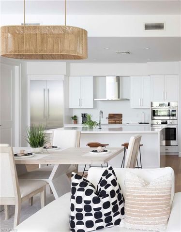 1115 Central AVE # 340, Naples, FL 34102