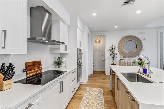 1115 Central AVE # 340, Naples, FL 34102