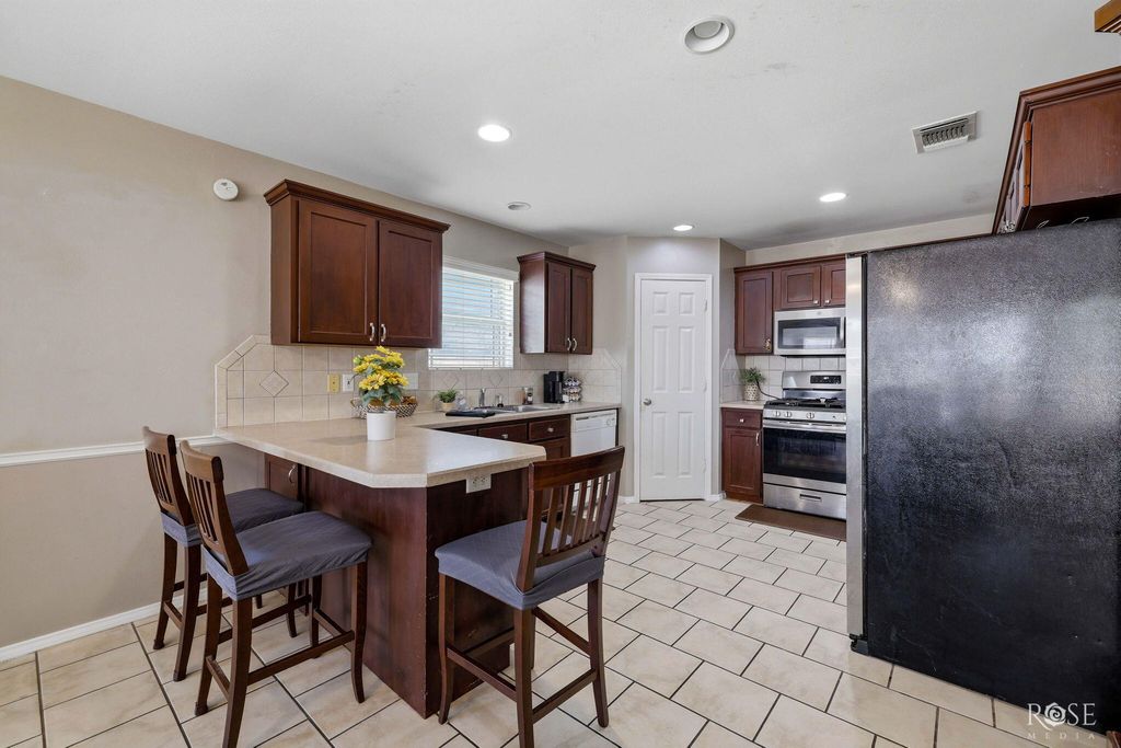 Image 12 of property listing at 3634 Dominion Ridge, San Angelo, TX 76904