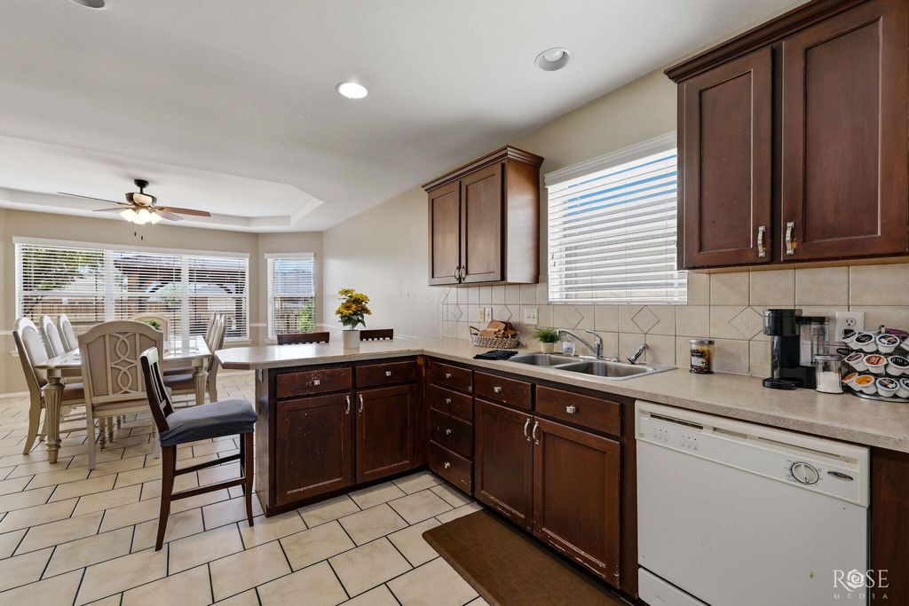 Image 14 of property listing at 3634 Dominion Ridge, San Angelo, TX 76904