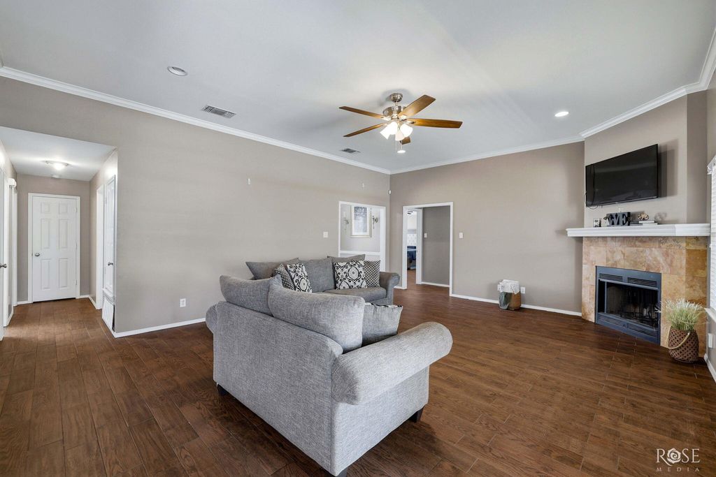 Image 8 of property listing at 3634 Dominion Ridge, San Angelo, TX 76904