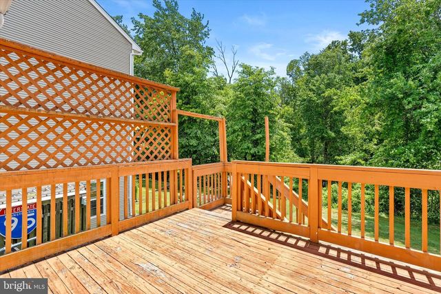 66 ARROWHEAD DR, Burlington Township, NJ 08016