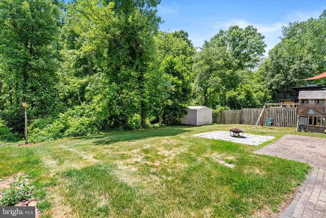 66 ARROWHEAD DR, Burlington Township, NJ 08016