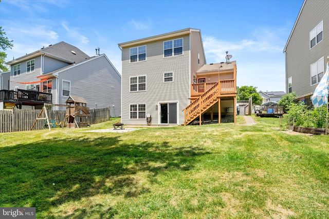 66 ARROWHEAD DR, Burlington Township, NJ 08016