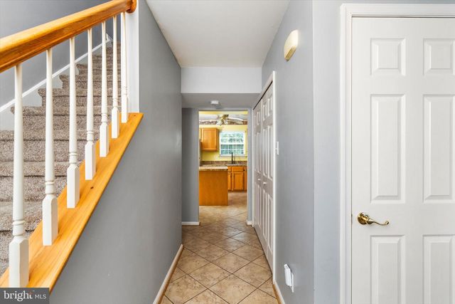 66 ARROWHEAD DR, Burlington Township, NJ 08016