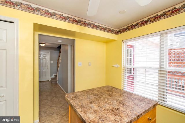 66 ARROWHEAD DR, Burlington Township, NJ 08016
