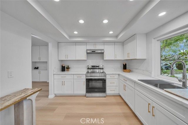 17322 Rosewood, Irvine, CA 92612