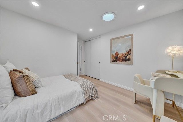 17322 Rosewood, Irvine, CA 92612