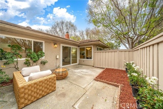 17322 Rosewood, Irvine, CA 92612