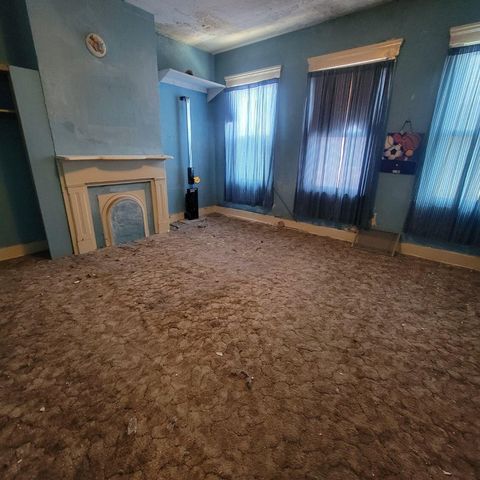 512 W 12th Street, Newport, KY 41071