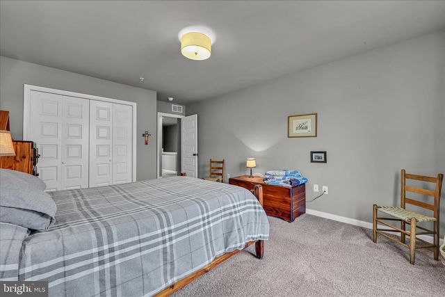 1725 HARALSON DRIVE, Mechanicsburg, PA 17055