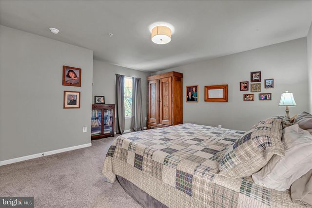 1725 HARALSON DRIVE, Mechanicsburg, PA 17055