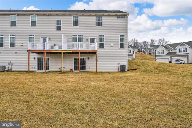 1725 HARALSON DRIVE, Mechanicsburg, PA 17055