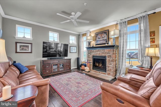 1725 HARALSON DRIVE, Mechanicsburg, PA 17055