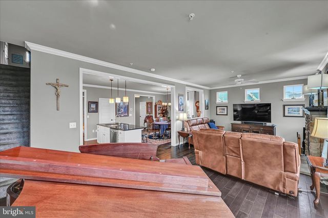 1725 HARALSON DRIVE, Mechanicsburg, PA 17055