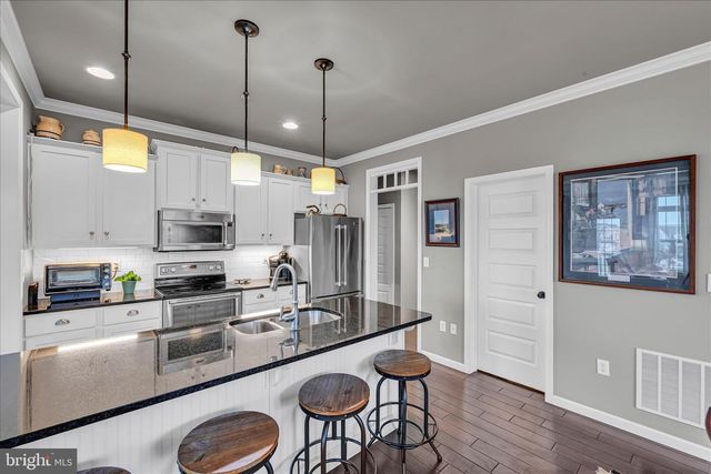 1725 HARALSON DRIVE, Mechanicsburg, PA 17055