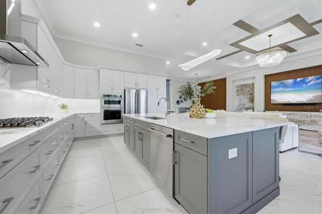 8352 SEA GLASS COURT, Sarasota, FL 34240
