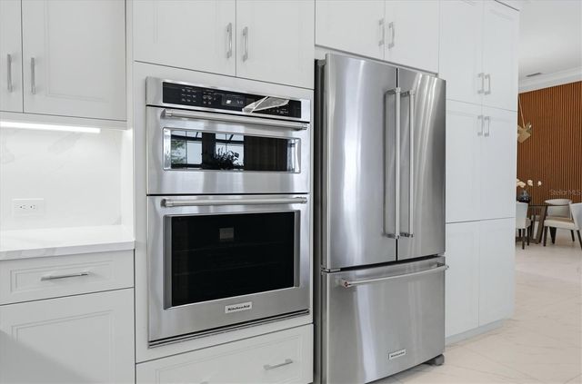 8352 SEA GLASS COURT, Sarasota, FL 34240