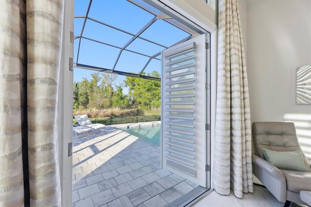 8352 SEA GLASS COURT, Sarasota, FL 34240