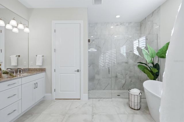 8352 SEA GLASS COURT, Sarasota, FL 34240