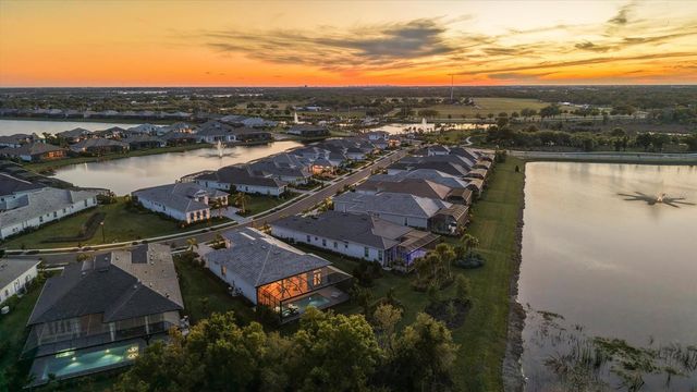 8352 SEA GLASS COURT, Sarasota, FL 34240