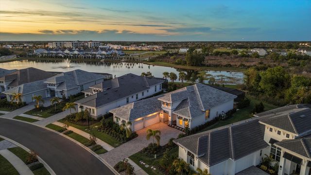 8352 SEA GLASS COURT, Sarasota, FL 34240