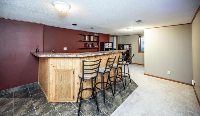 1949 Barry Drive, Newport, MN 55055